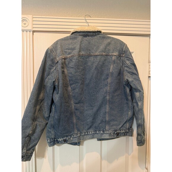 Levi’s Sherpa Lined Jacket NWT L - Picture 4 of 4